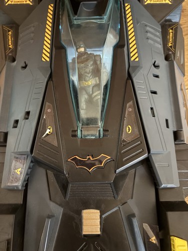 Batmobil batman ultimate - -,