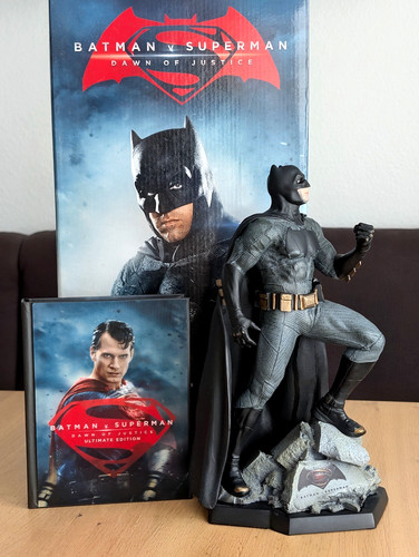 Batman superman dawn of - v,