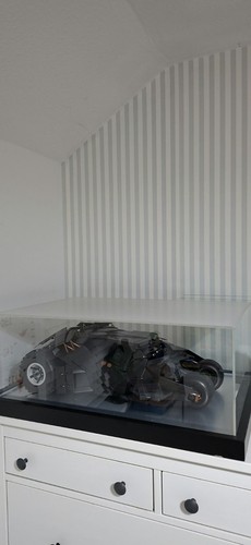Hachette build the batmobile - build,