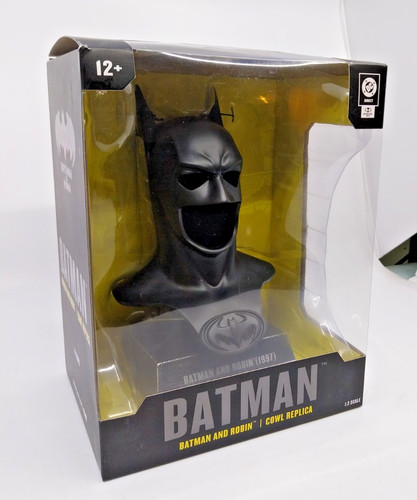 Batman and robin - batman,